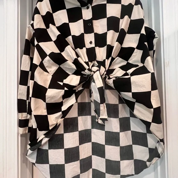 AQRL Checkered button down shirt and skirt - Picture 4 of 8